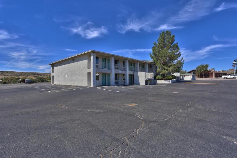 Motel 6-Kingman, Az - Route 66 West Exterior photo