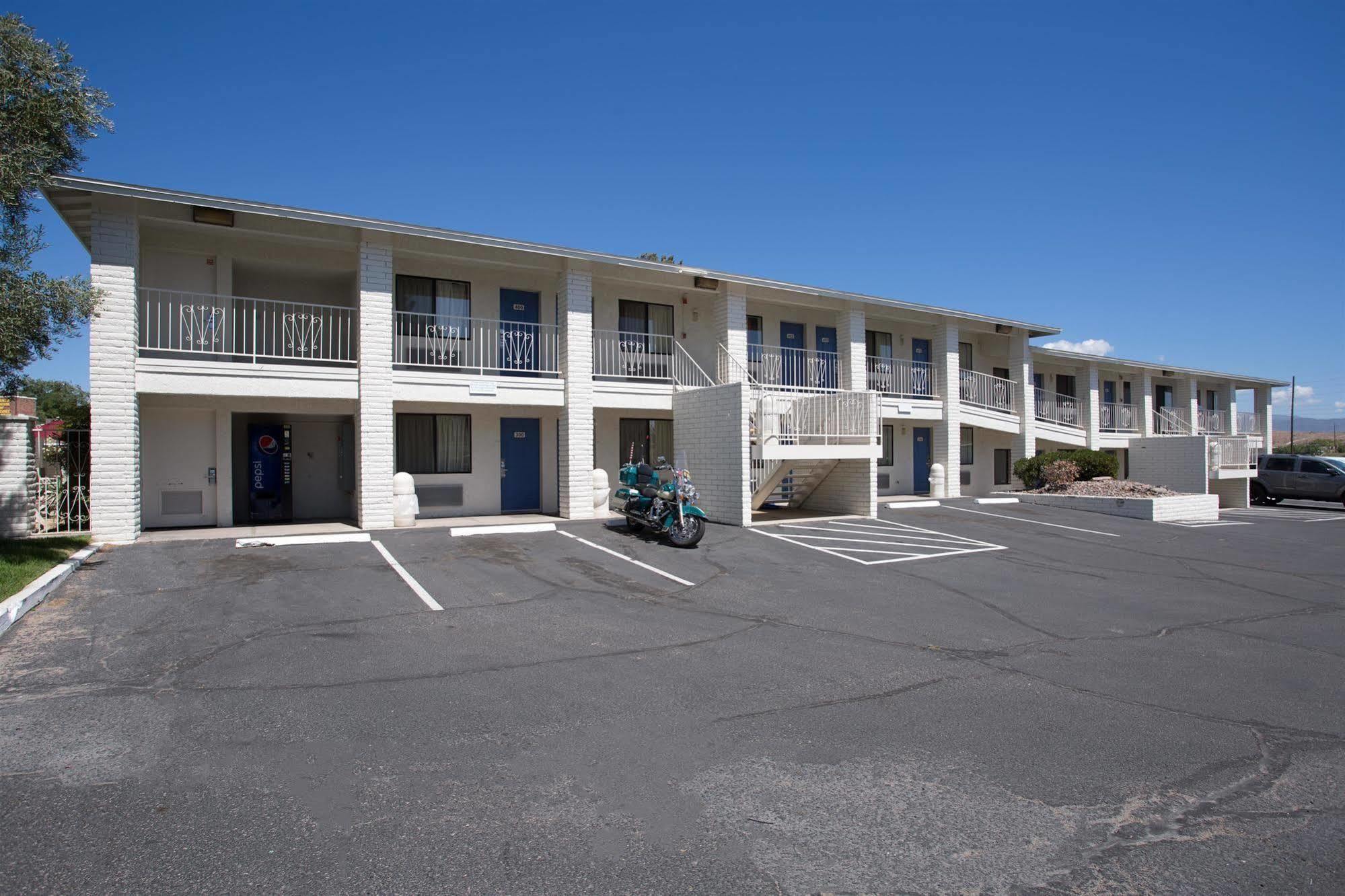 Motel 6-Kingman, Az - Route 66 West Exterior photo
